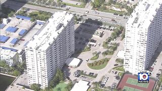 Officials evacuate condominium building in Hallandale Beach