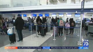 Hundreds of flights canceled as summer travel ramps up