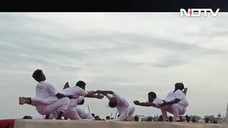 500 People Participate Perform Yoga In Kanniyakumari