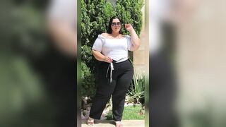 Biografía de Monique Rayara curvy model de Brasil, Bloger, y Modelo plus size de moda