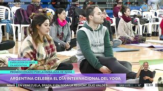 Encuentro por el Dia Internacional del Yoga