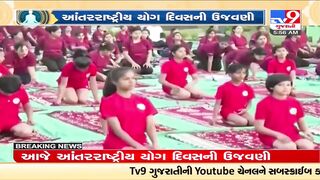 People participate in large amount in International Yoga Day celebrations by Baba Ramdev in Haridwar