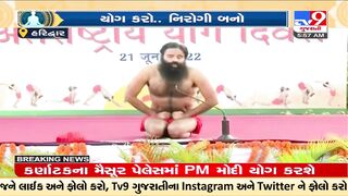 People participate in large amount in International Yoga Day celebrations by Baba Ramdev in Haridwar