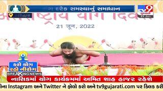 People participate in large amount in International Yoga Day celebrations by Baba Ramdev in Haridwar