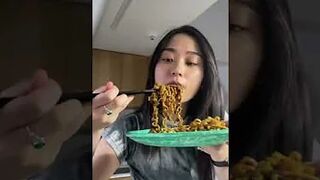 my favorite instant ramen recipe pt.3