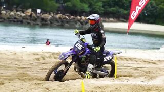 Racing "Illegal" Dirt Bikes on the Singapore Beach!