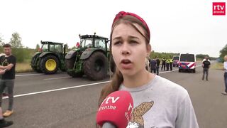 Boeren blokkeren de A28 tijdens boerenprotest | RTV Drenthe