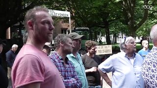 Boeren protesteren bij provinciehuis tegen stikstofbeleid