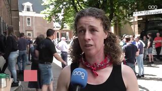 Boeren protesteren bij provinciehuis tegen stikstofbeleid