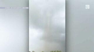 Giant tornado spotted near popular beach in Saskatchewan