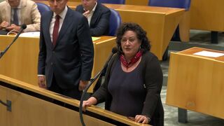 Caroline doorziet trucje van Jesse Klaver en het partijkartel gaat geschrokken in stiekem overleg