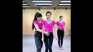 Kiat Juddai Homeworkout Aerobic Yoga Fitnesblender Musculos FitTuber YogawithAdriene ChloeTing B3