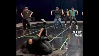 Miss Janet Jackson stretching properly before rehearsal!