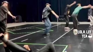 Miss Janet Jackson stretching properly before rehearsal!