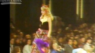 JERRY HALL Model Profile | Videofashion Archive