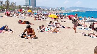 Barcelona beach walk/ beach Sant Sebastia