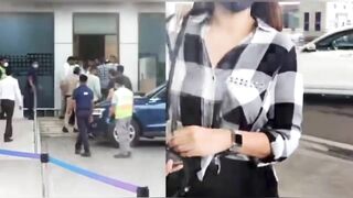 Salman khan and Sonakshi Sinha travel to Dubai in flight | Salman khan with wife Sonakshi Sinha