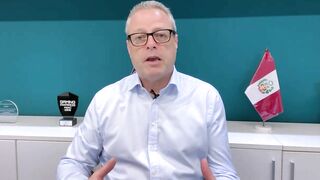 Avoid travel digital disasters – Week in security with Tony Anscombe