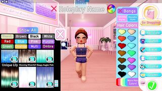 RECREATING ARIANA GRANDE’S ICONIC OUTFITS IN ROYALE HIGH! ROBLOX ROYALE HIGH OUTFIT CHALLENGE