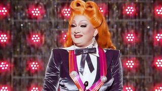 Jinkx Monsoon slaying the Roast Challenge | Rupaul's Drag Race All Stars 07