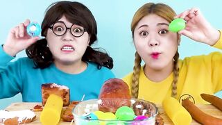 Kielbasa Sausage Challenge & Spam, Vienna Sausage Skewers, Giant Sausage Mukbang by HIU 하이유