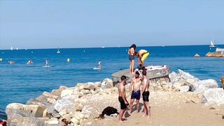 Walking beach Sant Sebastia/ Barcelona beach walk