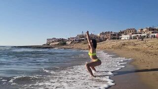 Stretching on the beach.#stretching #yoga