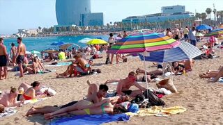 Barcelona beach walk, beach Sant Sebastia????walking Spain best beaches