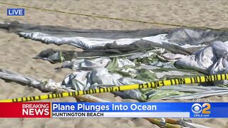 Small plane crashes into ocean in Huntington Beach, pilot rescued