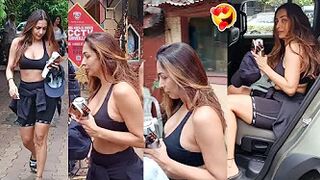 Actress Malaika Arora Mesmerizing Looks Outside Yoga Class | Malaika Arora Latest Video | FC