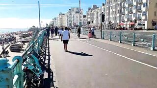 ???? BRIGHTON BEACH WALKING TOUR, BUSY BRIGHTON BEACH, ENGLISH SEASIDE, SUNDAY WALK ON A SUNNY DAY