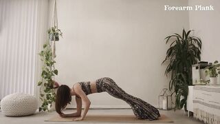 3 minute yoga flow - little luna