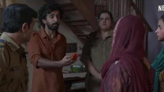 Darlings | Official Trailer | Alia Bhatt, Shefali Shah, Vijay Varma, Roshan Mathew | Netflix India