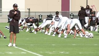 Raiders training camp FIRST DAY WITH PADS Stretching - July 27, 2022