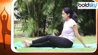 Thigh Fat Reduce Yoga | Yoga To Reduce Thigh and Hip Fat | Boldsky *Yoga