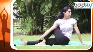 Thigh Fat Reduce Yoga | Yoga To Reduce Thigh and Hip Fat | Boldsky *Yoga