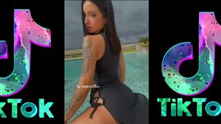 Big Bank Challenge Tiktok ???? ✌ #bigbank #twerk #tiktok #shorts ????