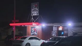 Long Beach bar closes after losing liquor license