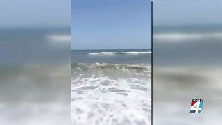 Man describes rescue of possible shark bite victim in Jacksonville Beach