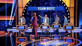 Jo Koy says, “You polled 100 stupid people!” | Celebrity Family Feud