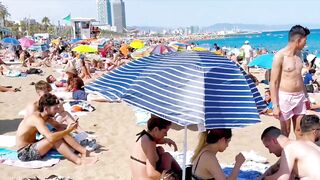 Barcelona beach walk, beach Sant Sebastia/walking Spain best beaches