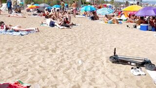 Barcelona beach walk, beach Sant Sebastia/walking Spain best beaches