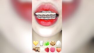 asmr ALOE VERA DRINK MILK MERINGE COOKIE TIKTOK JELLY PEACH GUMMY CHOCOLATE BALL eating sounds