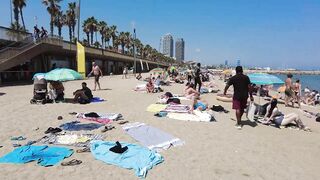 ???????? BARCELONA (SPAIN) ????️ Barceloneta Best Beach Walk Tour 4K