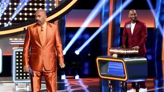 Steve Harvey boycotts Celebrity Family Feud!