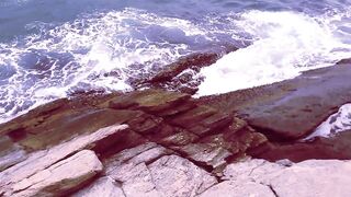 ON THE BEACH - VIEW FROM THE ROCKS - Cloudy Beach Ambience