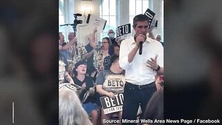 "It May Be Funny to You, Motherf*cker" — Beto Snaps When Heckler Laughs at Gun Control Rant