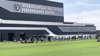 Raiders workout - stretching - Aug 11, 2022