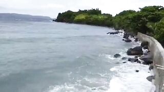 PAREHONG HABAGAT! GRABE NAMAN DUMI SA DOLOMITE BEACH