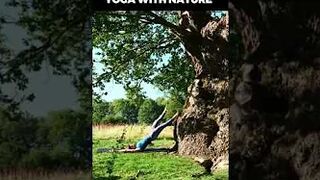 This is Super Deep Hamstring Stretch [1] #legstretch #apgyoga #yogashort